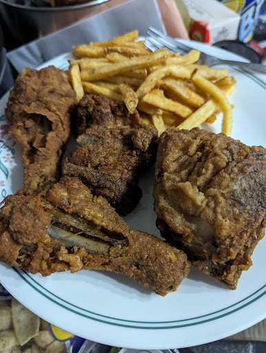 Photo of KFC - 979 Talbot St, St Thomas, ON N5P 1E9